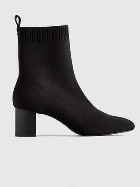 NWT Women’s size 9 Quince Black Eco Knit Ankle Boots with heel